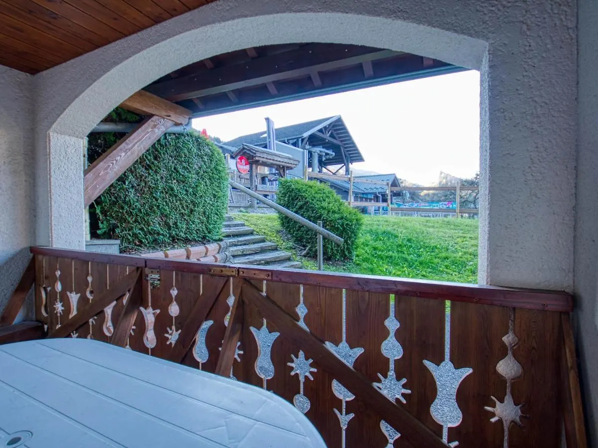 Appartement 1 Chambre + Coin Montagne Au Pied Des Pistes, Terrasse, Tout Equipe, Proche Telecabine - Fr-1-642-50 Morillon 0*,  Frankrike